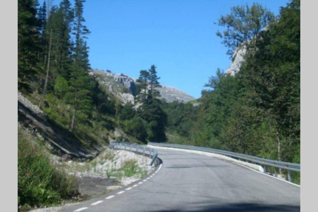 La Pasiega San Roque de Ríomiera المظهر الخارجي الصورة